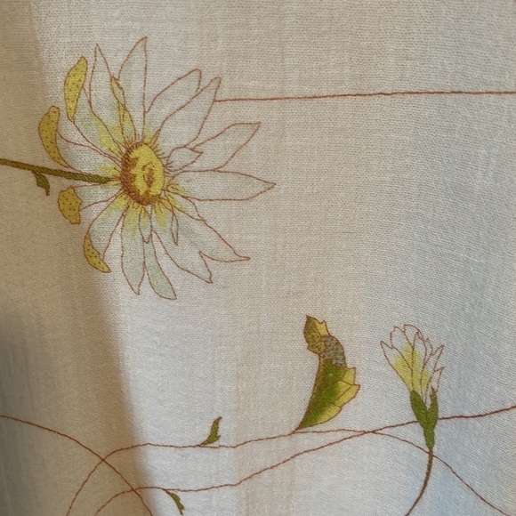 Lilla P sleeveless blouse woman’s size Med, layered ruffles hem, gauze cotton - Picture 3 of 7